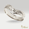 4mm Kohola Whale Tail Ring [14K/18K Gold]
