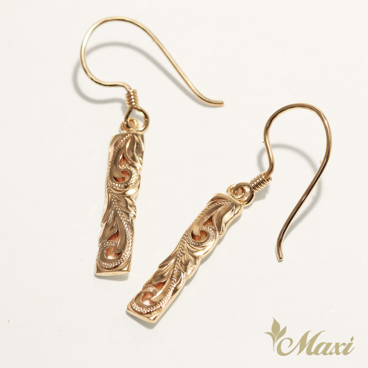 Bar Pierced Earring with Cutout Work_4.5mm [14K/18K Gold]