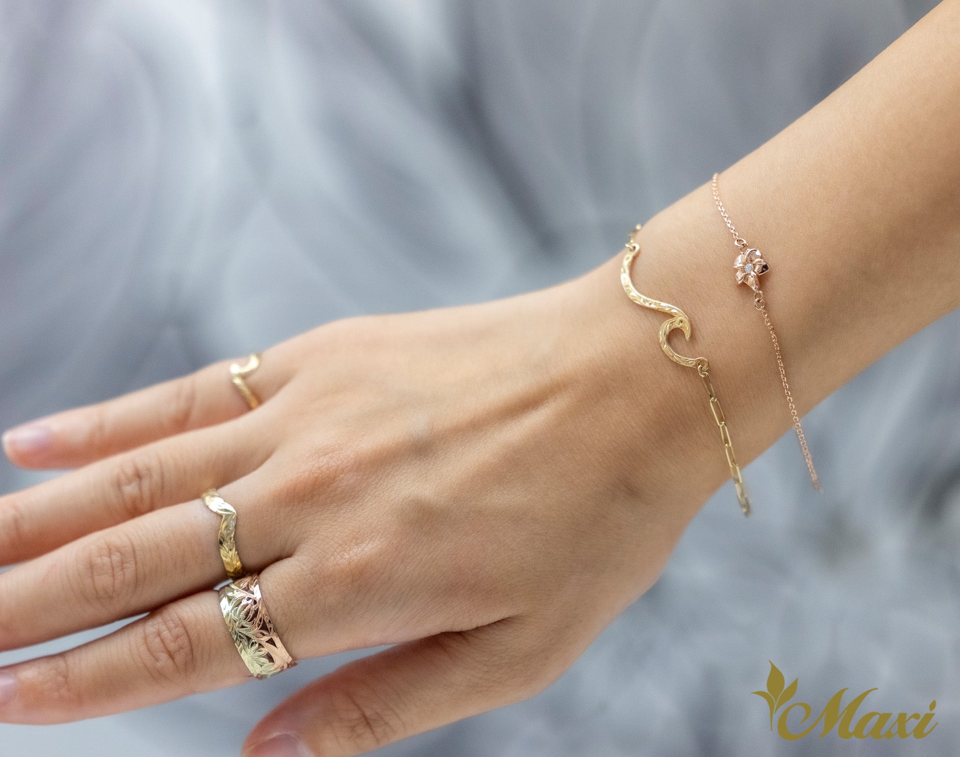 Nalu Wave Bracelet with Paper Clip Chain [14K Gold]