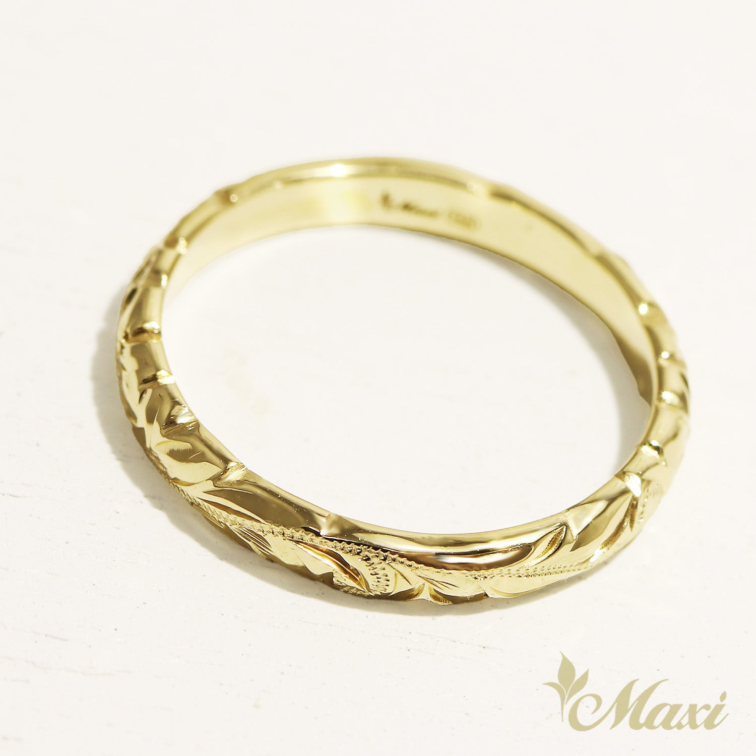 2.5mm Barrel-Shaped Hawaiian Ring_Cutout Edge [14K/18K Gold/Platinum]