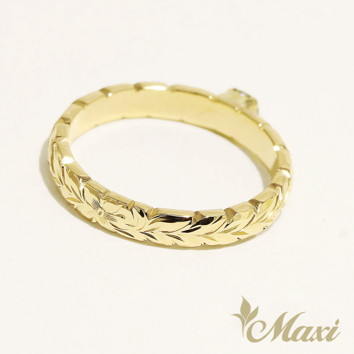 0.11 Carat Round Lab-Grown Diamond Maile Leaf Ring [14K/18K Gold/Platinum]